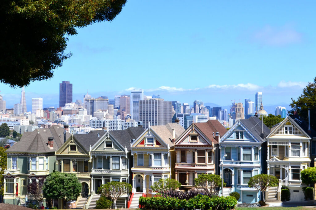 カリフォルニア不動産投資における海外不動産ローンと資金計画（LTV・DSCR）